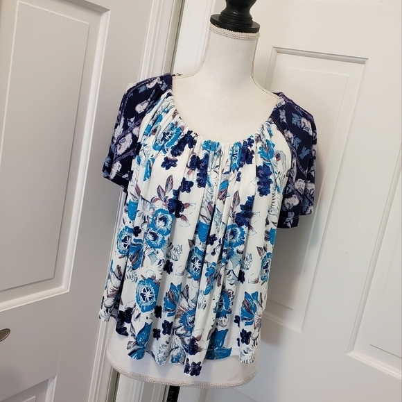 NWT Free People Blue & White Baja Babe Cold Shoulder Knit Top Size XS Retail $78 - Picture 2 of 9